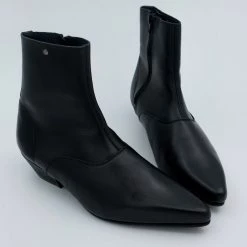 Trash And Vaudeville Grain Beat Boot